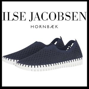 Ilse Jacobsen Navy Tulip 141 Slip On Flat Cut Out Shoes (EU 38)